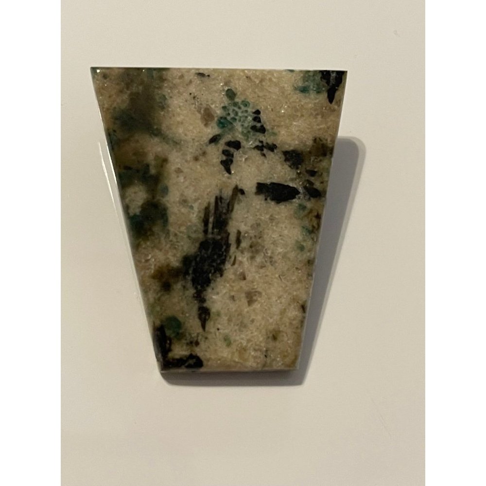 emerald matrix bolo cabochon  ‎  RP28